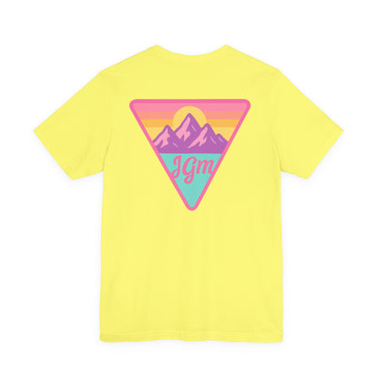 JGM Retro Mountain Graphic Unisex Tee - Adventure Awaits