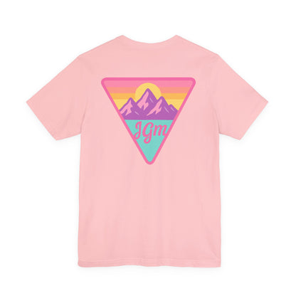 JGM Retro Mountain Graphic Unisex Tee - Adventure Awaits